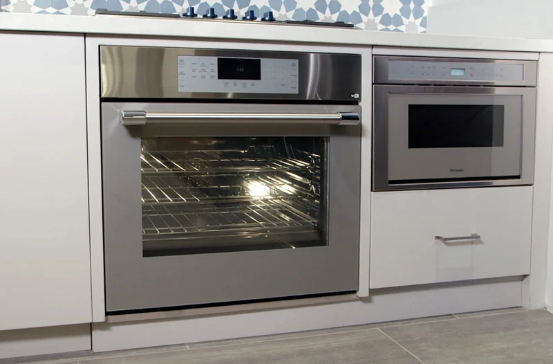 Horno eléctrico 30" Masterpiece® INOX