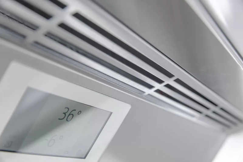 Refrigerador Freedom® 30" panelable