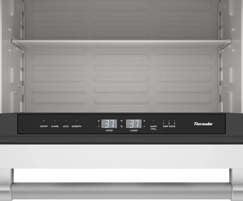 Refrigerador combinado Freedom® 24" doble cajón INOX
