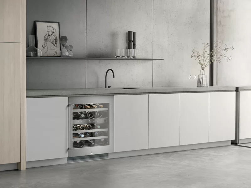 Cava de Vinos 23.5" serie 200