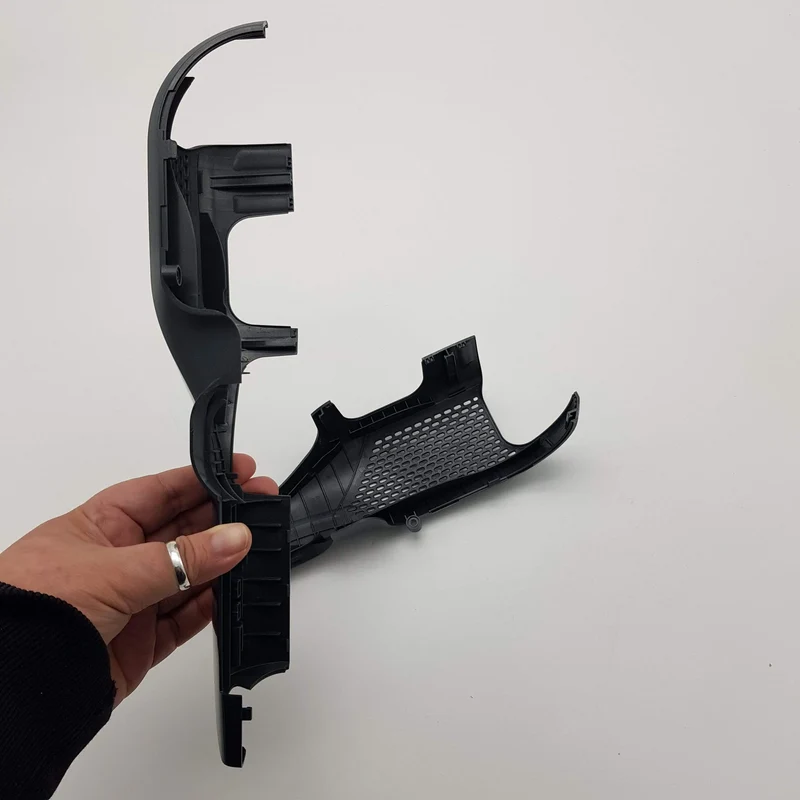 Fiancata destra e sinistra forata per scopa elettrica Black+Decker silver