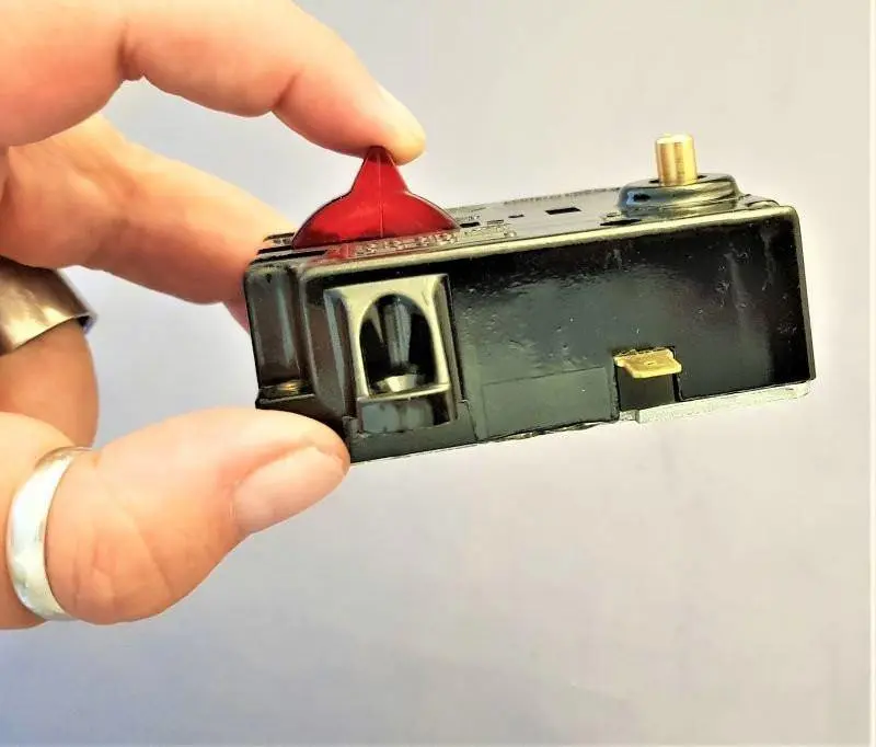 Termostato per scaldabagno Ariston lt 10 tis t85 15a f 78-103°