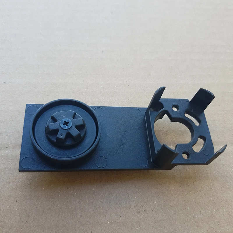 Braccio di sostegno spazzola lato motore scopa elettrica Black+Decker BDPSE1815P