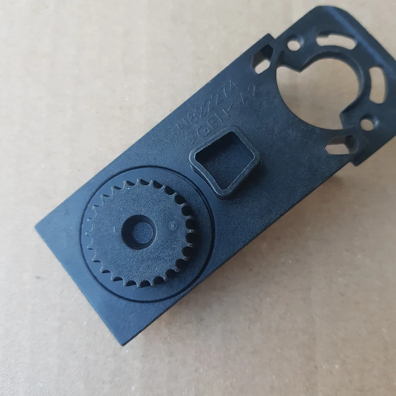 Braccio di sostegno spazzola lato motore scopa elettrica Black+Decker BDPSE1815P