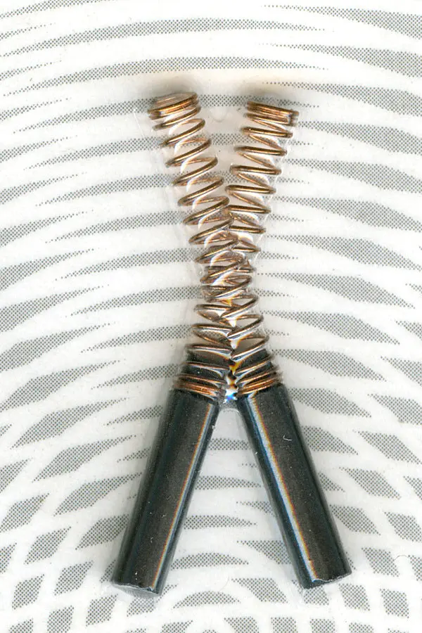 Carboncini 2 pz ricambio motore 806pe50 Universale