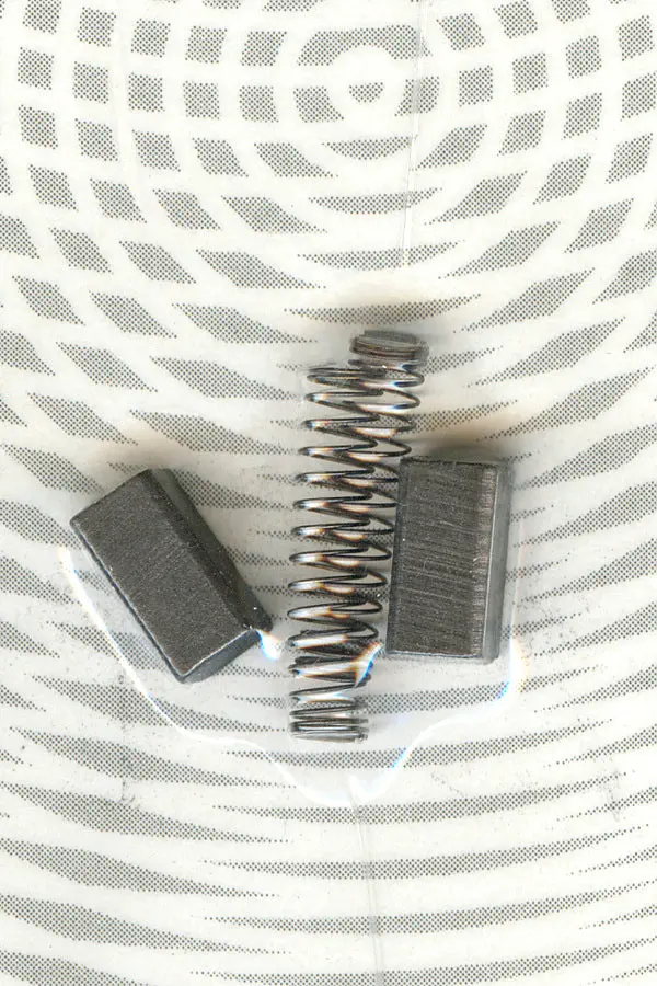 Carboncini 2 pz ricambio motore 806pe06 Universale