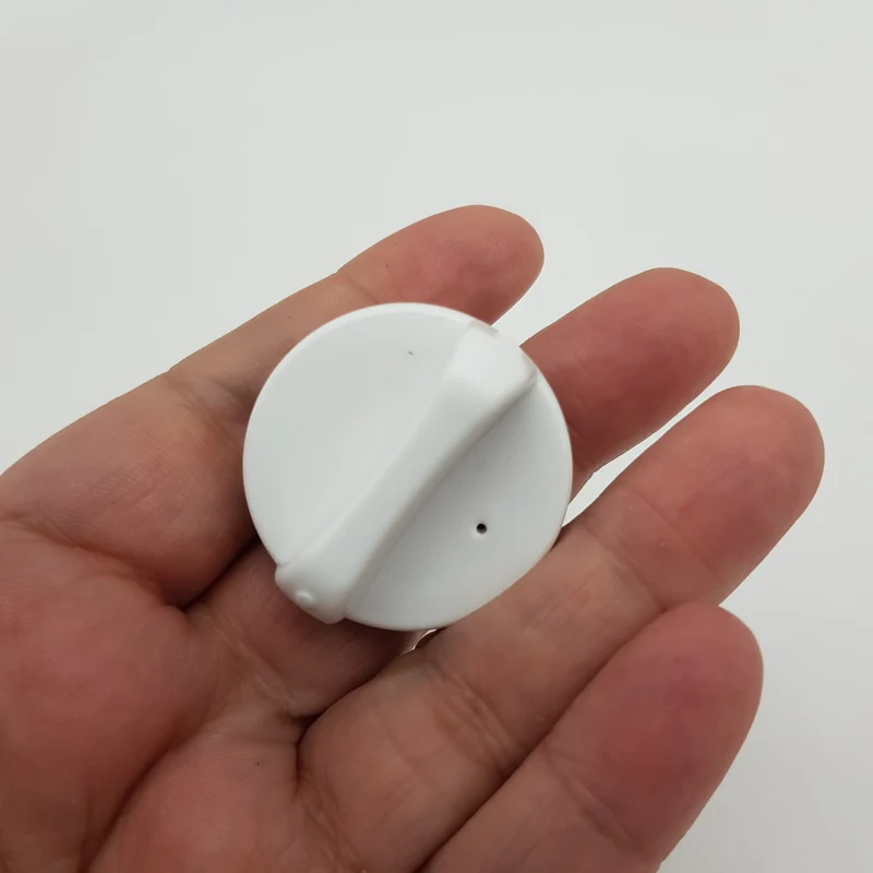 Tappo in plastica per serbatoio acqua vaporetto smart Polti