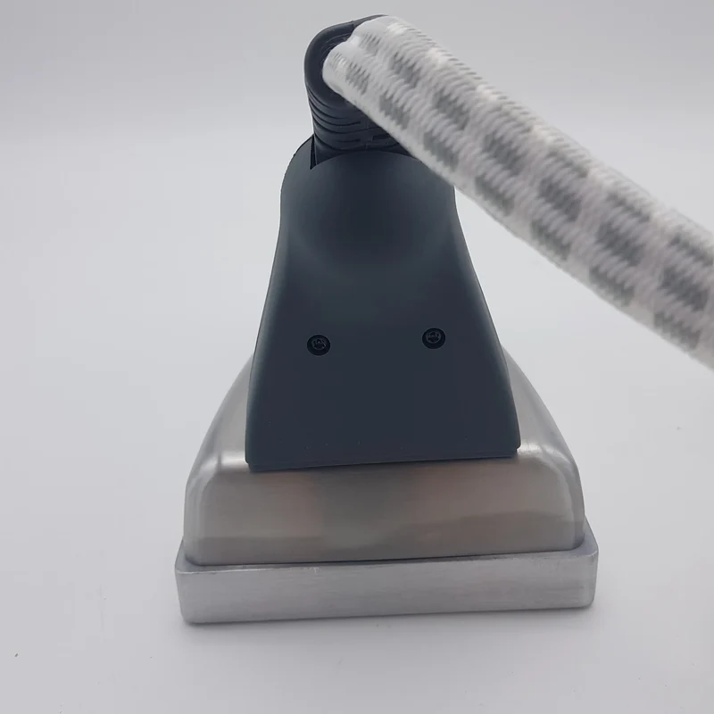 Ferro da stiro professionale per vaporetto Polti
