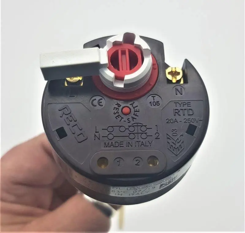 Termostato per scaldabagno con leva 70-83°c rtd 20a 250 reco t105 Ariston