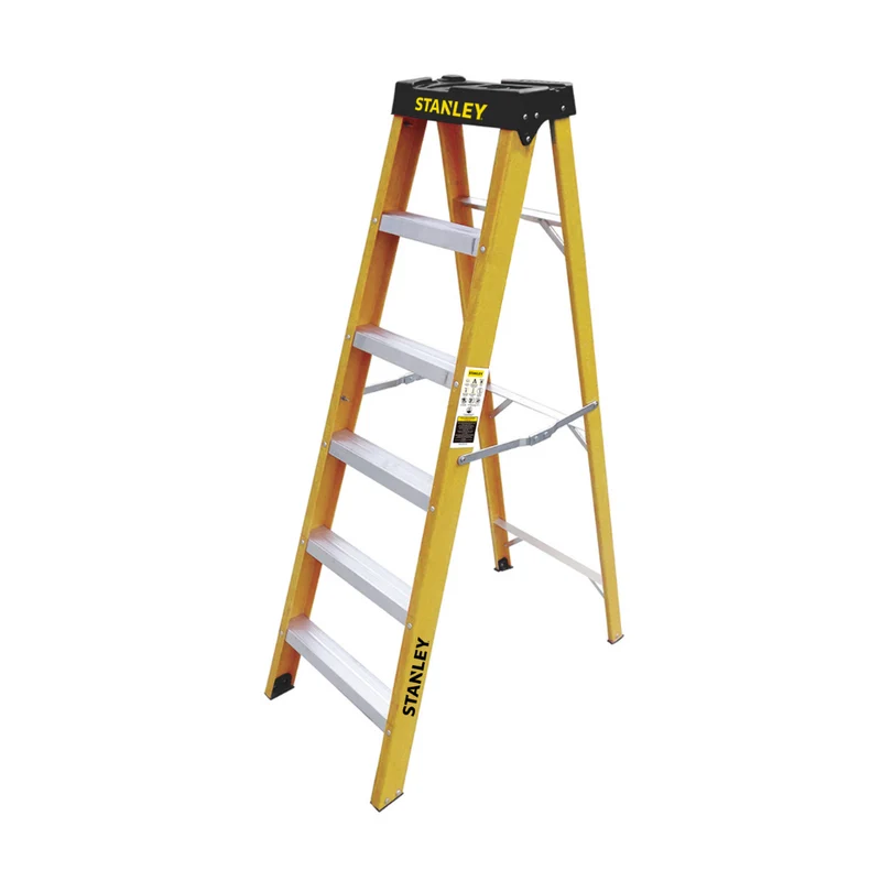 ESCALERA STANLEY DE FIBRA DE VIDRIO, TIPO TIJERA, 5 ESCALONES