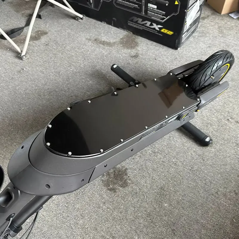 Tapa batería acero inoxidable Ninebot G2