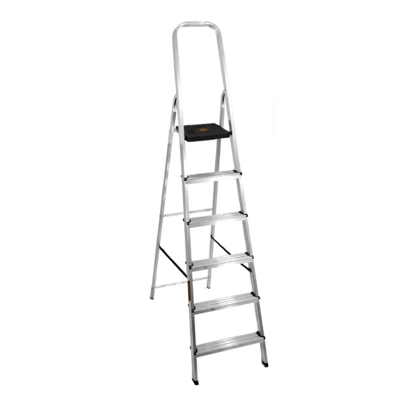 ESCALERA REFORZADA DE ALUMINIO BLACK&DECKER, 6 ESCALONES, 150 KG