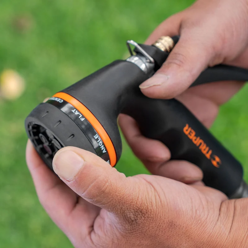 PISTOLA PARA RIEGO TRUPER DE 8 FUNCIONES, METÁLICA CON RECUBRIMIENTO