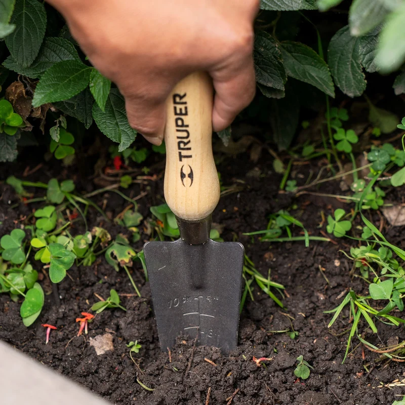 JUEGO DE 4 HERRAMIENTAS DE 6" PARA JARDÍN, TRUPER