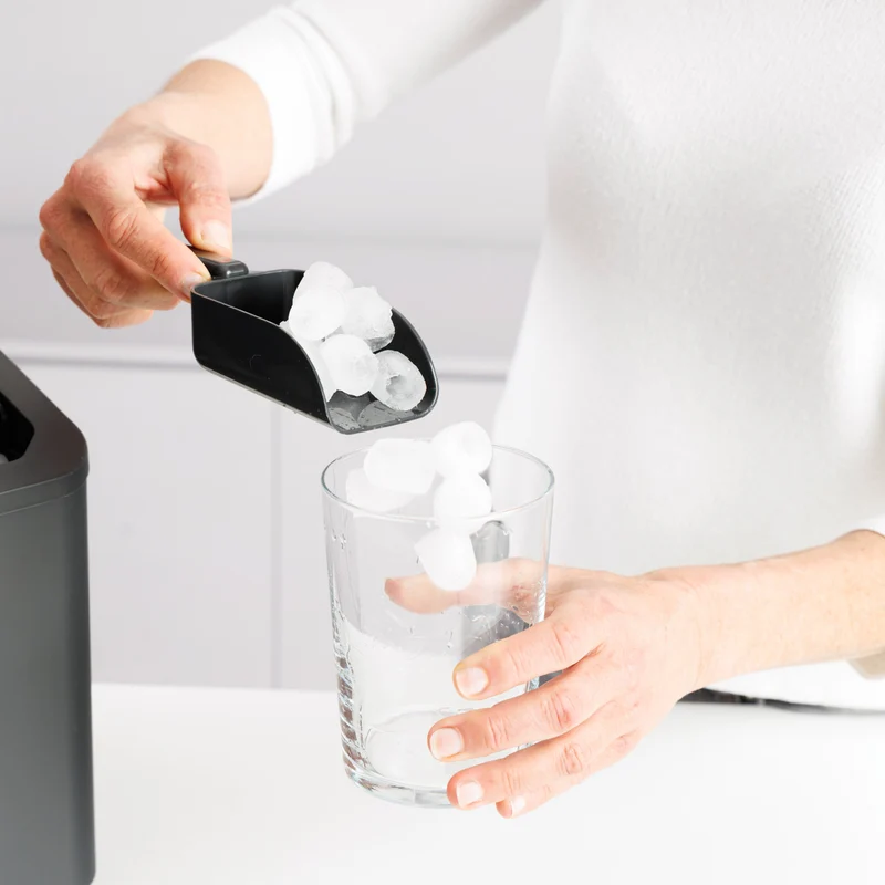 ICE MAKER MG12