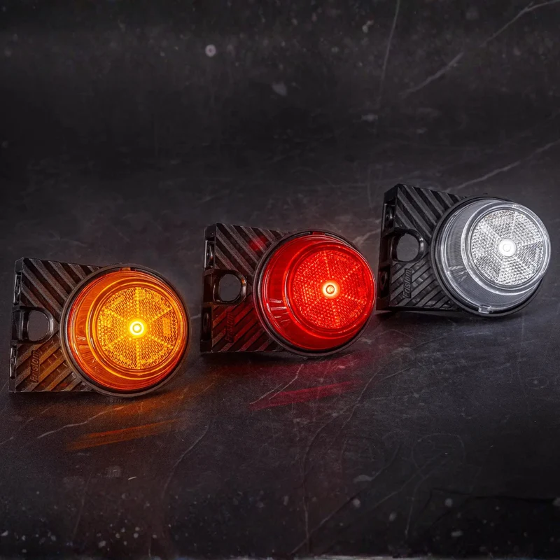 Luces de posición LED redondas Fristom FT-059 con reflector y soporte