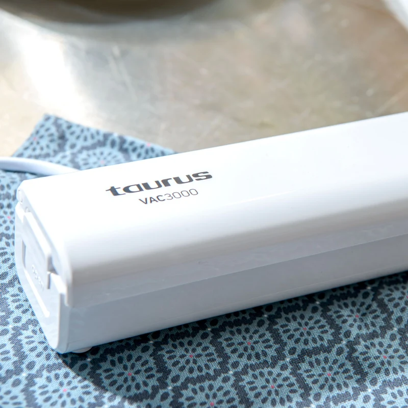 VAC 3000