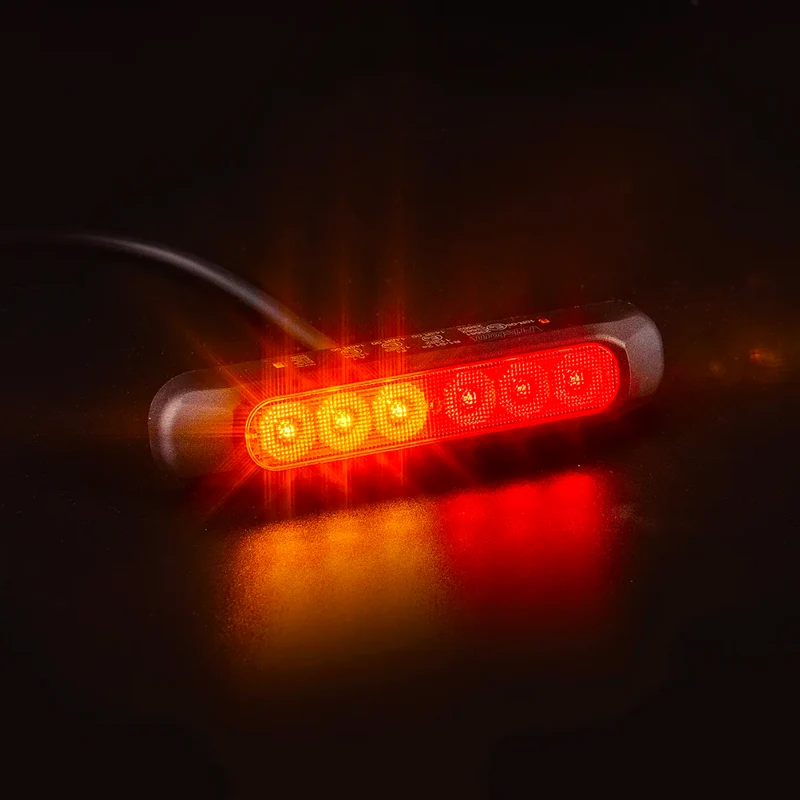 Luz trasera pequeña para remolque Fristom con parada, cola e indicador