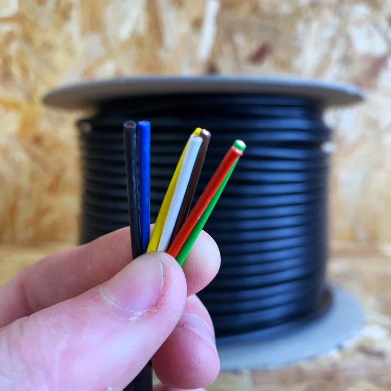 Cable para automóvil de 7 núcleos / 7 x 0.75 mm² / Servicio medio