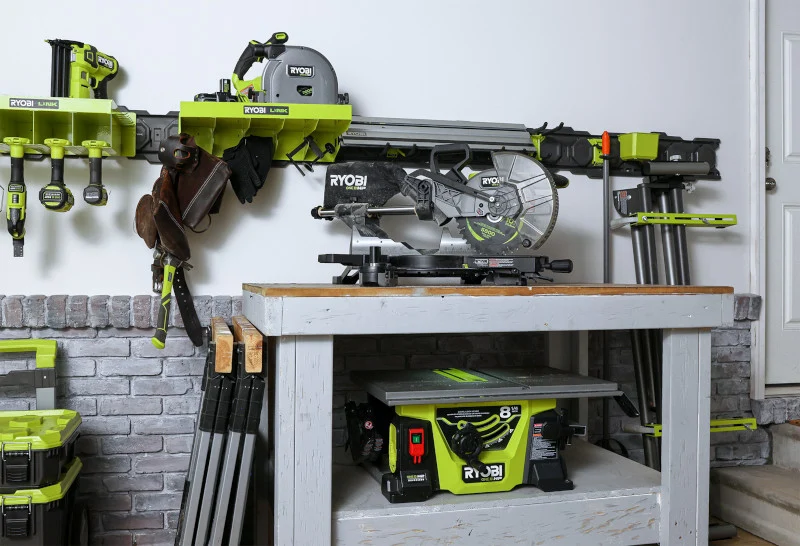 18V ONE+ HP Brushless 10" Sliding Compound Miter Saw Kit