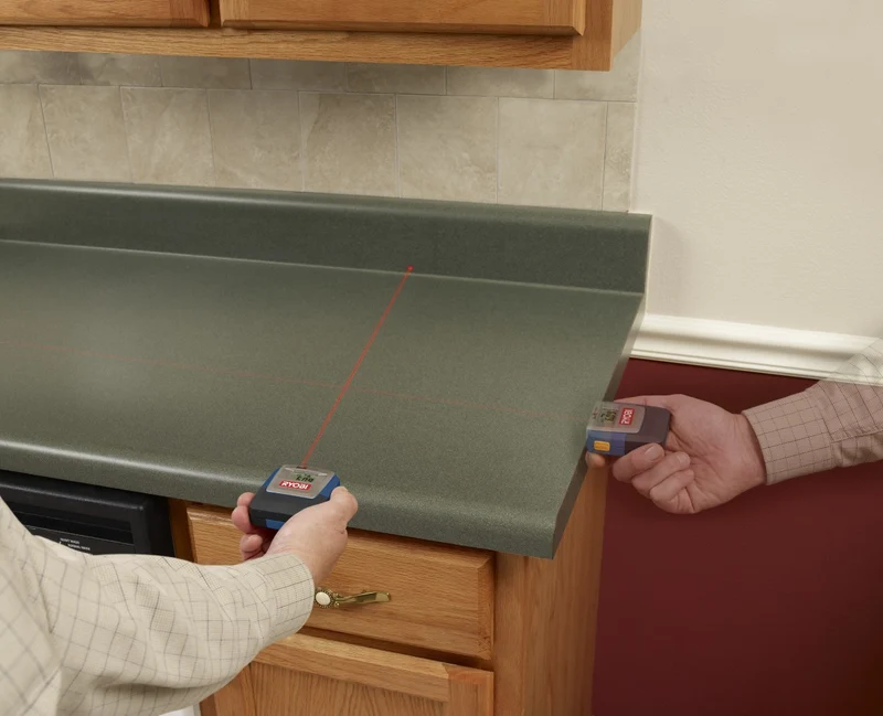Sonic Distance Measure With Laser Pointer