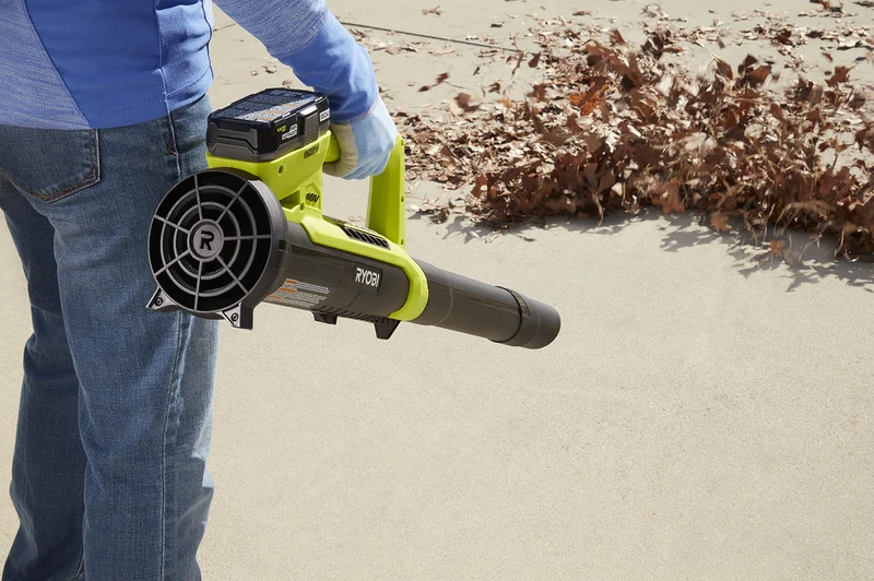 18V ONE+ 200 CFM Sweeper