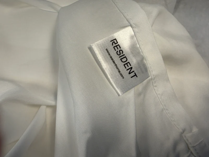 Resident Serenity 4-Piece Queen Sheet Set, White - Brand New!