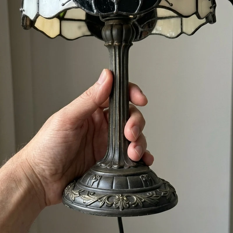 Midnight Cat Stained Glass Table Lamp