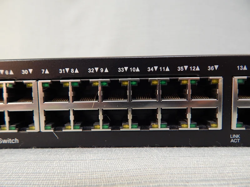 Cisco 48-Port 10/100 PoE Managed Switch