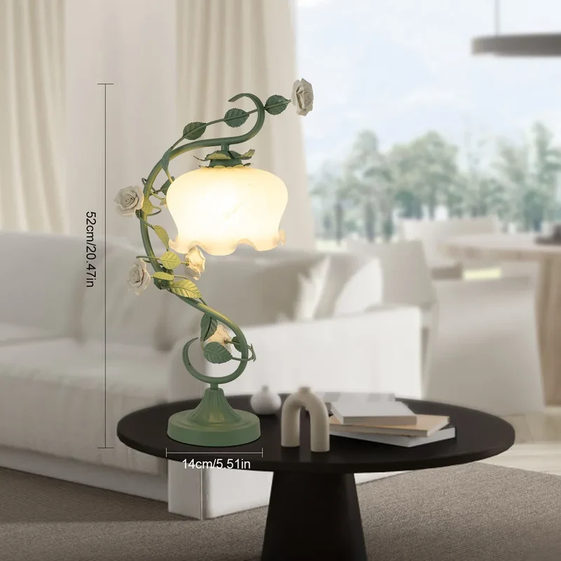 Artistic Nature-Themed Flower Desk Lamp