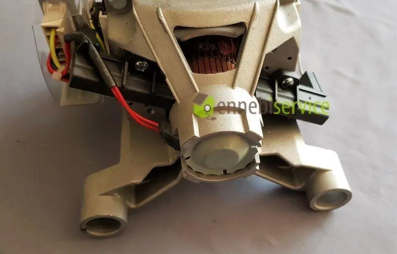 Motore per lavatrice Beko 2841530100
