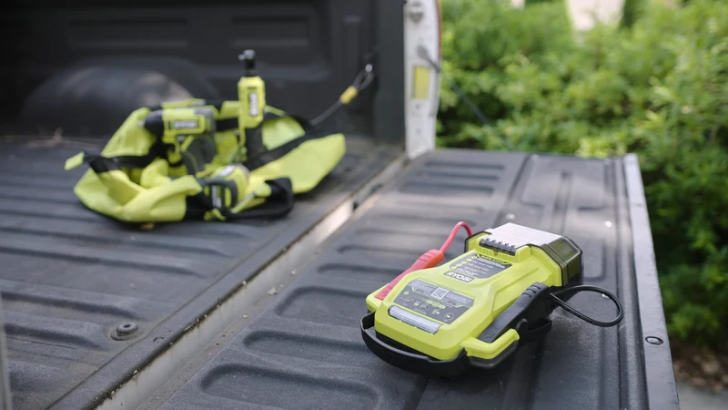 18V ONE+ Jump Starter Kit