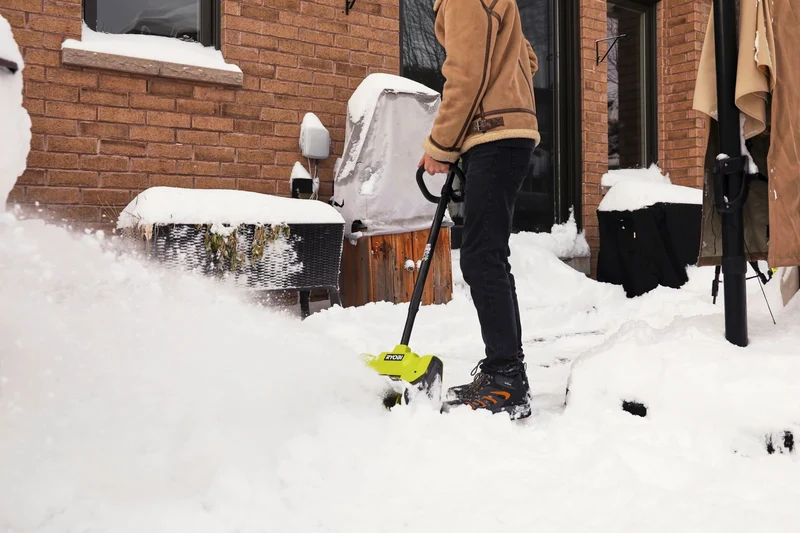 18V ONE+ 10" Snow Shovel