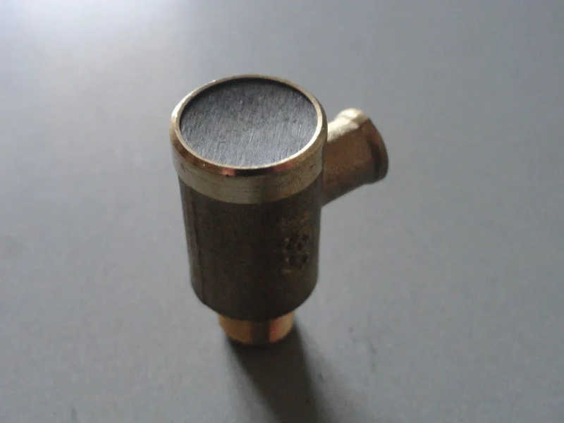 Valvola di sicurezza tappo nero 7±0,5 bar per as720 Polti
