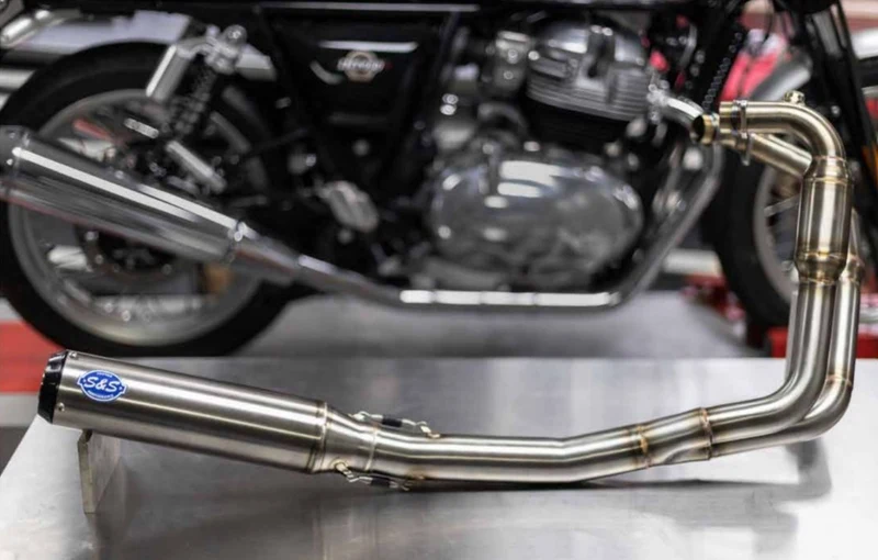 Escape 2 en 1 Royal Enfield Interceptor / continetal GT 650 de S&S