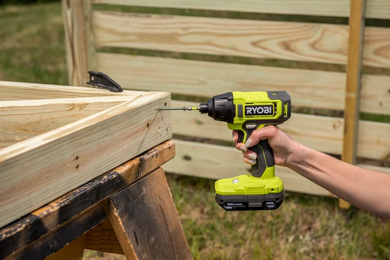 18V ONE+ 1/4" Impact Driver Kit