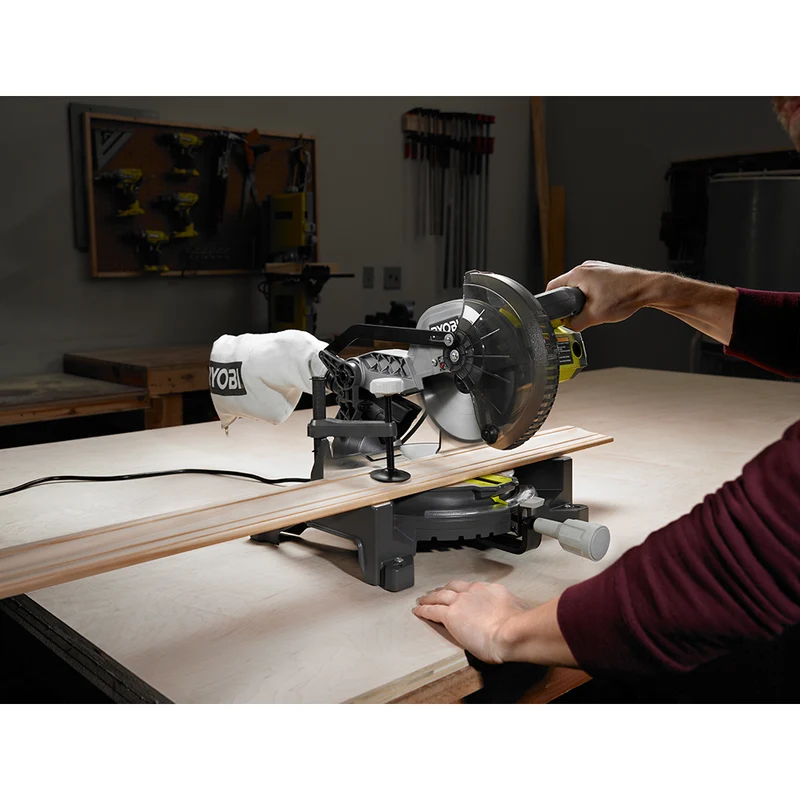 RYOBI 7-1/4" Compound Miter Saw