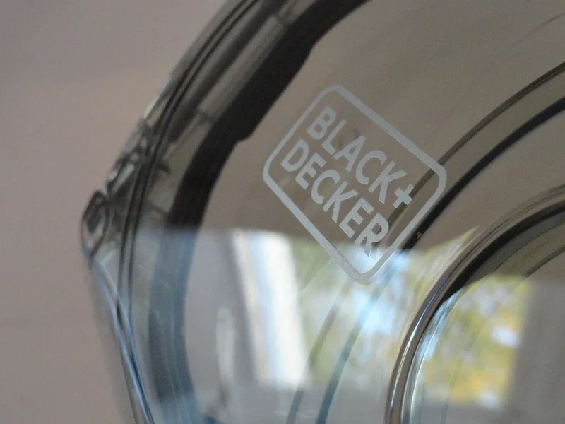 Contenitore trasparente per aspirapolvere Black+Decker svfv3250l