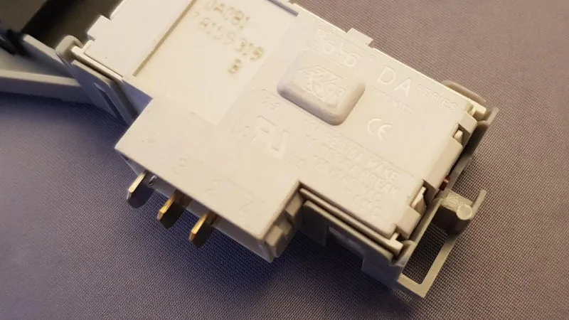 Blocco porta 3 contatti lavatrice Lg wd-12390tdp