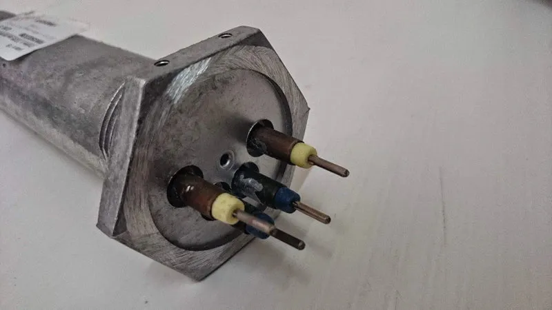 Resistenza blocchetto in alluminio pressofuso vaporetto eco pro 3000 Polti 4 pin