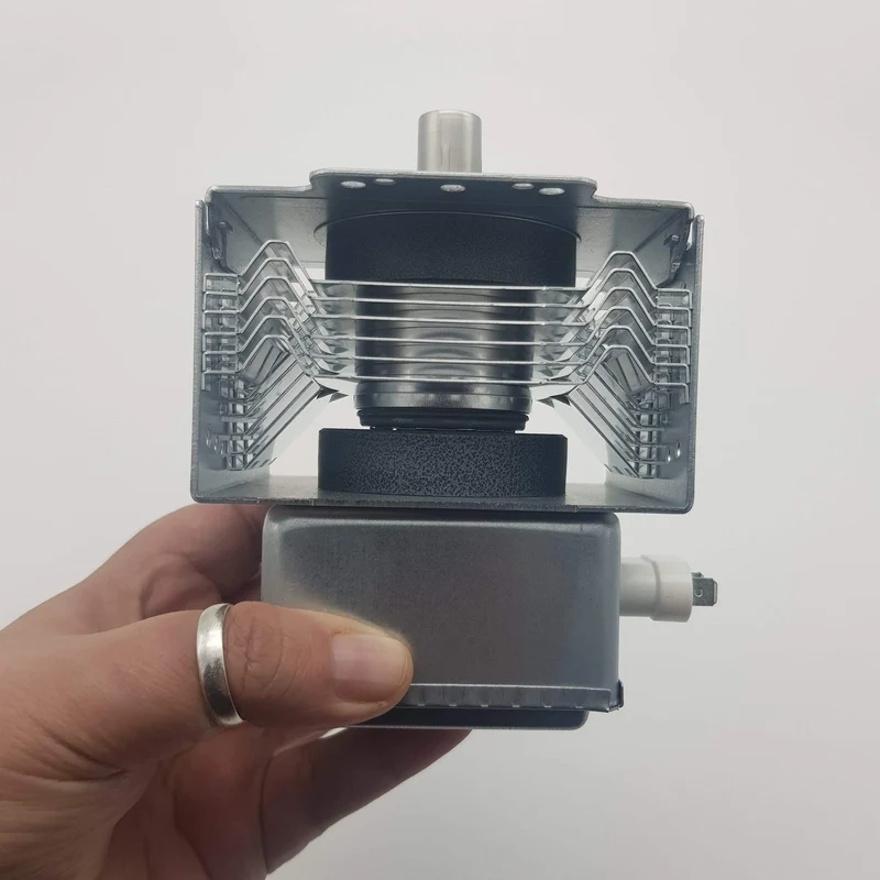 Magnetron per forno microonde Panasonic 2m167b-m73