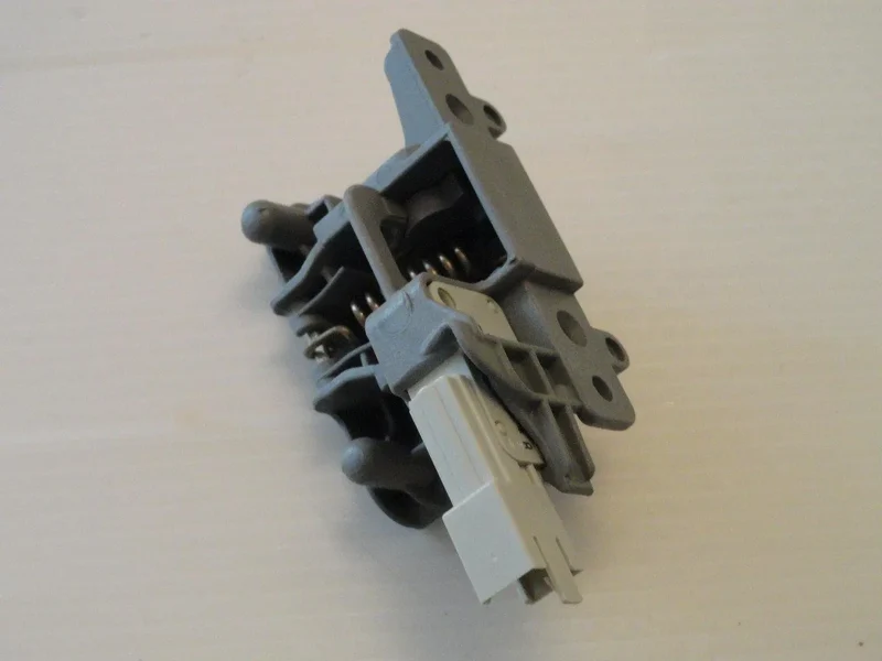 Elettroserratura blocco porta lavastoviglie Indesit 274116
