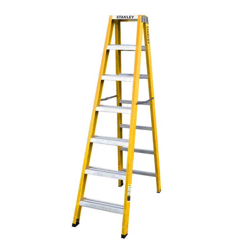 ESCALERA STANLEY DE FIBRA DE VIDRIO, DOBLE ACCESO, 7 ESCALONES
