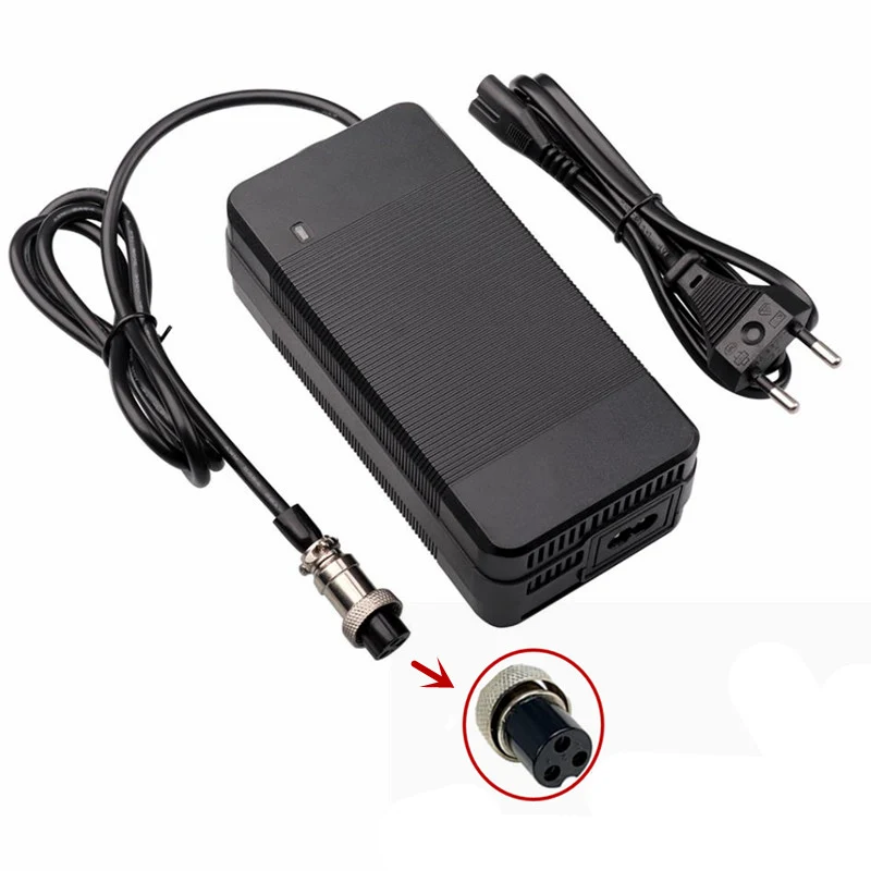 Cargador 54.6V 2A conector GX16 （con ventilador）
